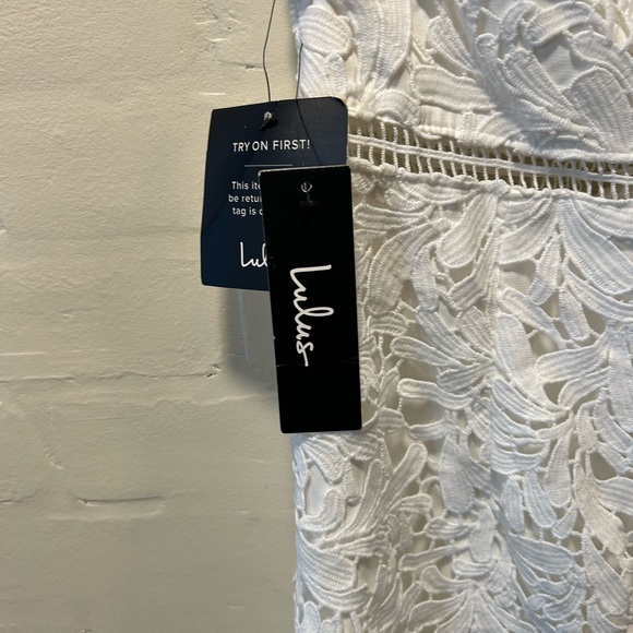 NWT Lulus Divine Destiny White Lace Halter Midi Dress Graduation Bridalcore Sz M - Picture 9 of 9